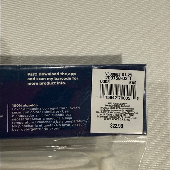 Old Navy Men's Crew-Neck Tees - Black, White, and Gray - Picture 5 of 6